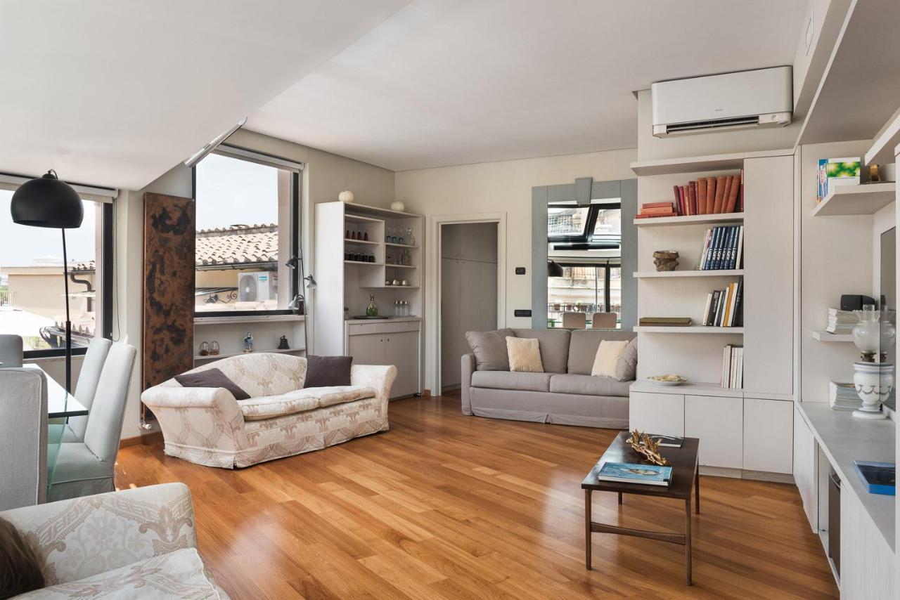 דירות רומא Idyllia - Penthouse In Navona Area מראה חיצוני תמונה